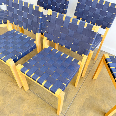 Alvar Alto set of 8 Model 611 Dining Chairs - Navy