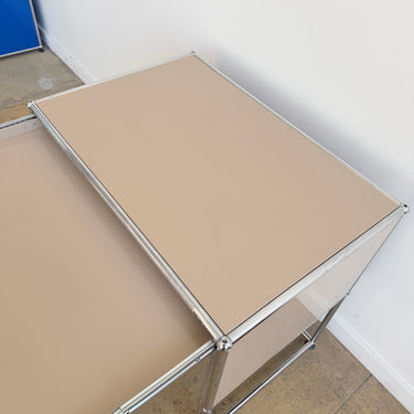 USM Haller Compact Desk with Pullout Tray - Beige