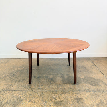 Danish Modern Round Coffee Teak Table by H. W. Klein for Bramin Møbler