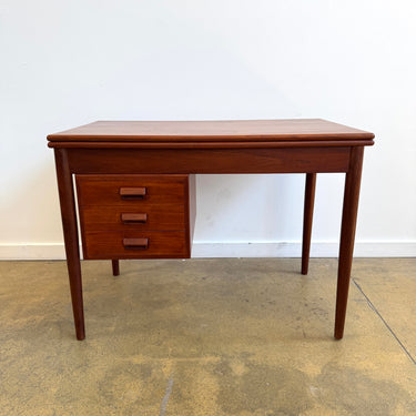Rare! Danish Modern Børge Mogensen for Søborg Møbelfabrik Convertible Desk to Table