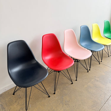 Authentic! Vitra Eames Assorted of 6 Color Dining Chairs