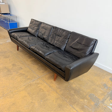 Danish Modern Georg Thams sofa for A/S Vejen Polstermøbelfabrik