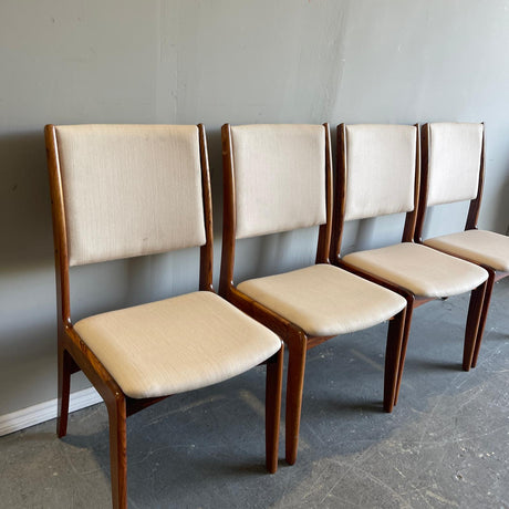 Set of 4 Danish dining chairs in Brazilian Rosewood - 1960s