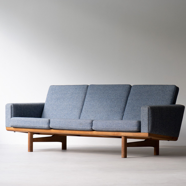 Danish Modern Hans J. Wegner GE-236 Sofa by Getama
