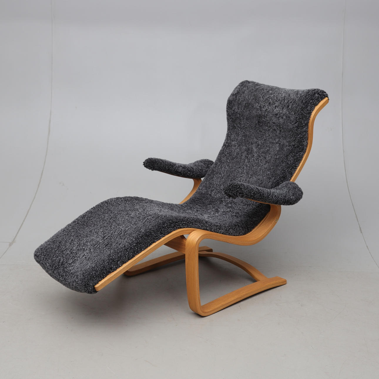 Vintage Swedish CAVALIER Chaise sheepskin by Andersson Brothers