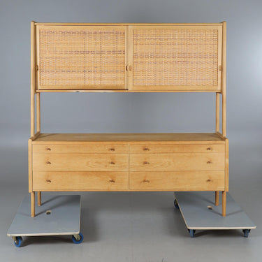 Danish Modern Hans J. Wegner RY20 cabinet