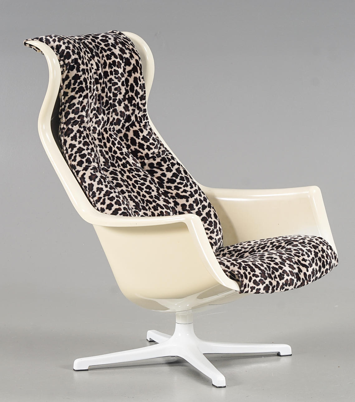 Vintage Dux GalaxySpace Age armchair by Alf Svensson & Yngvar Sandström