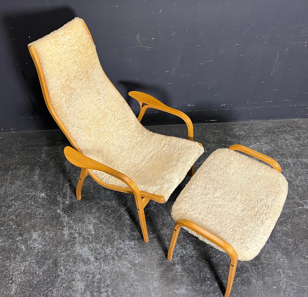 Vintage Lamino Sheepskin Lounge Chair by Yngve Ekström for Swedese (Beige)