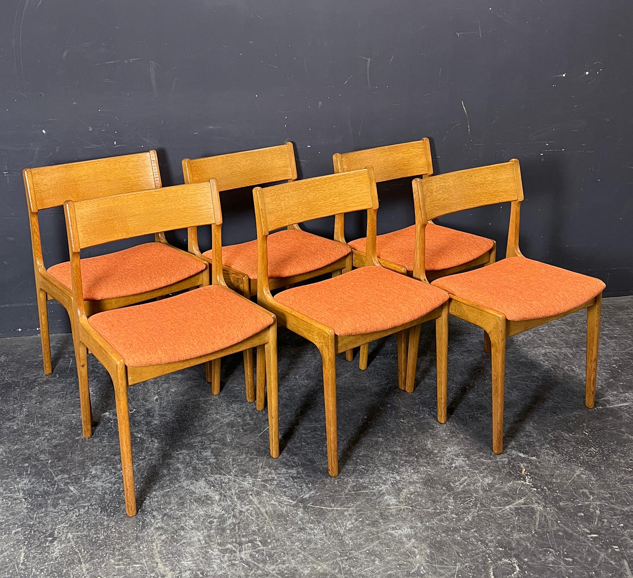 Danish Modern Oak Set of 6 Dining Chairs
