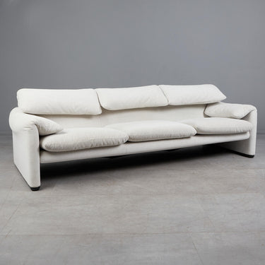 Cassina  Maralunga Three-Seater sofa by Vico Magistretti