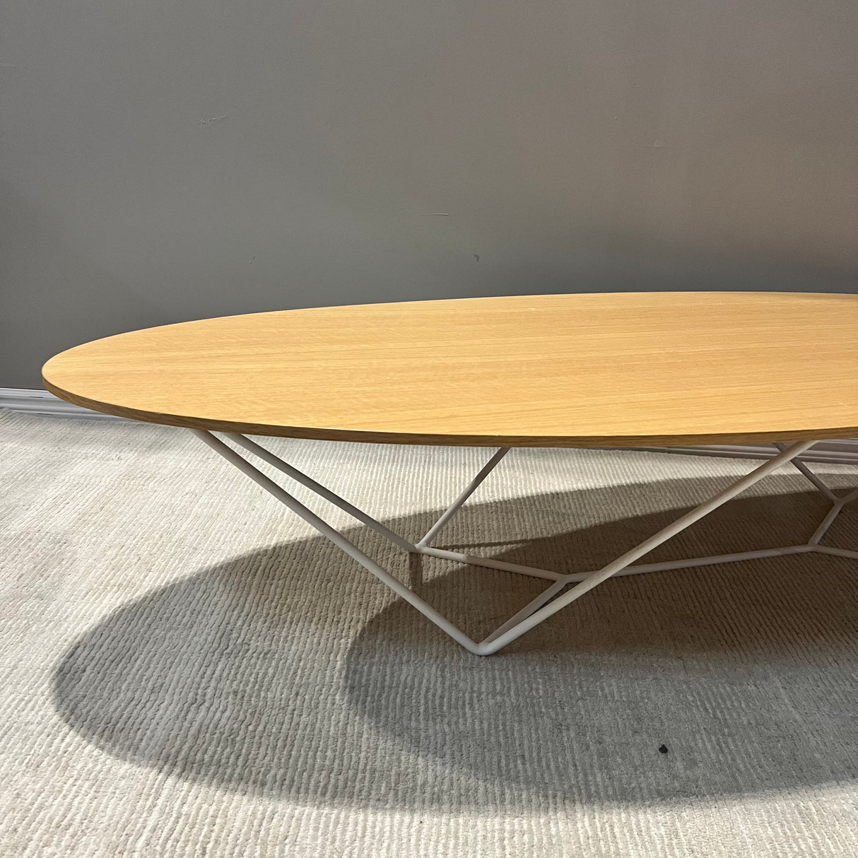 Davis Furniture Oval Stem Coffee table