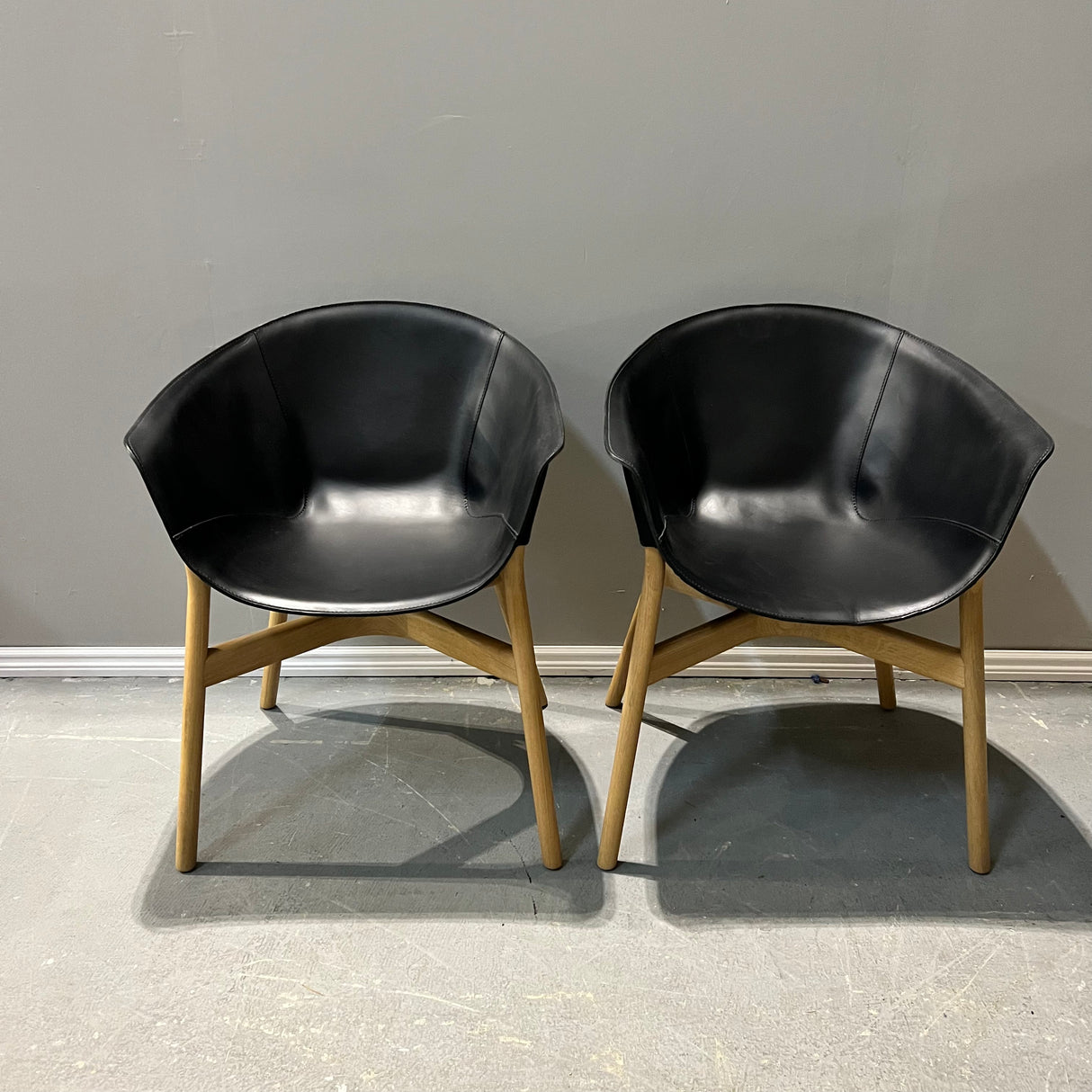 Hem Pocket Chair