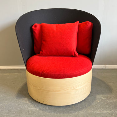 B25 Easy Chair - Wool Felt back