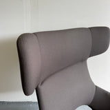 Artifort kalm wood base lounge chair - enliven mart