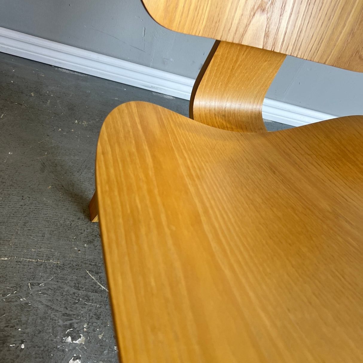 Authentic Herman Miller Eames Molded Plywood lounge chair - enliven mart