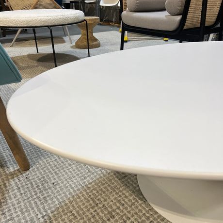 Authentic Knoll Eero Saarinen 42 Oval coffee table - enliven mart