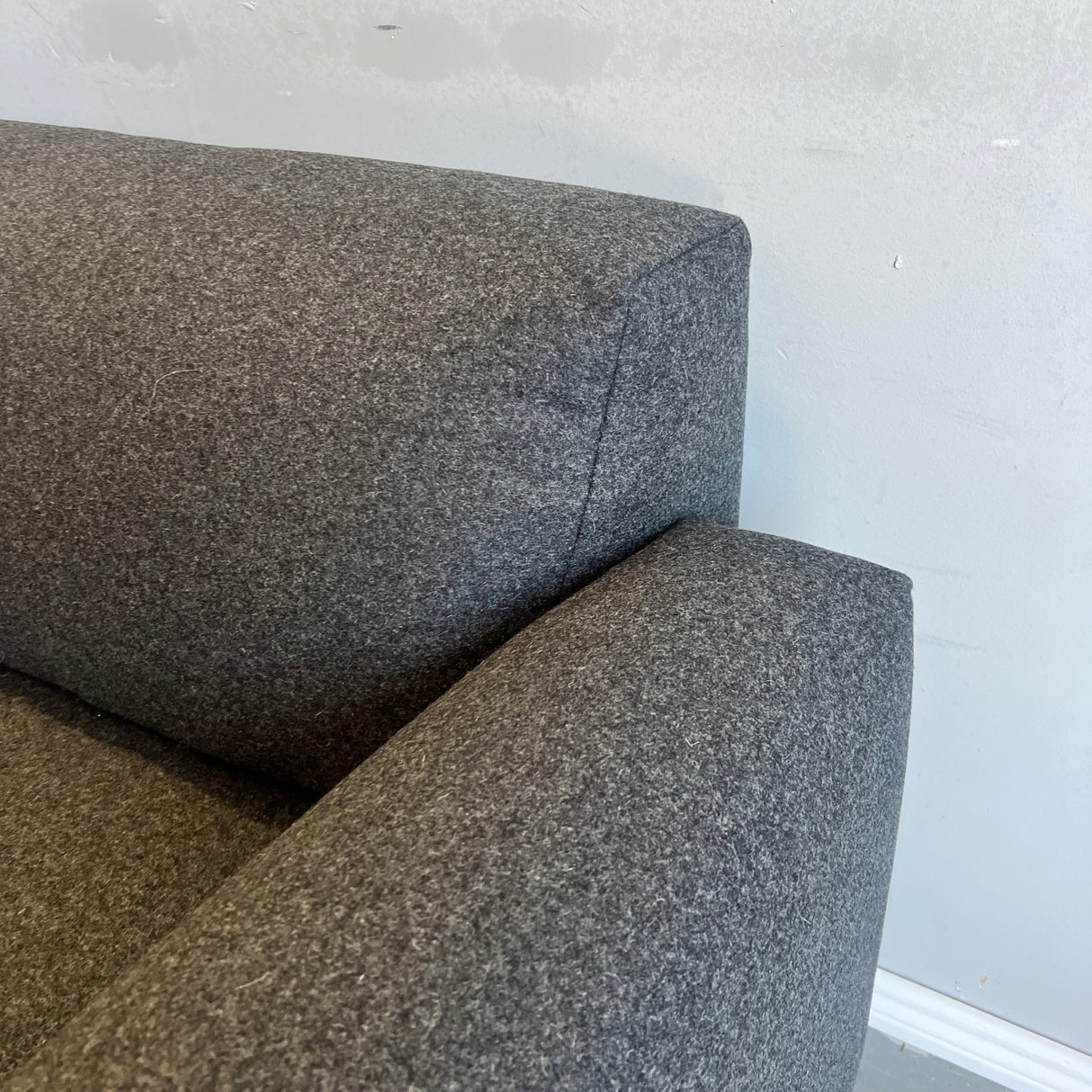 Brand New! Hem Koti Sofa - enliven mart