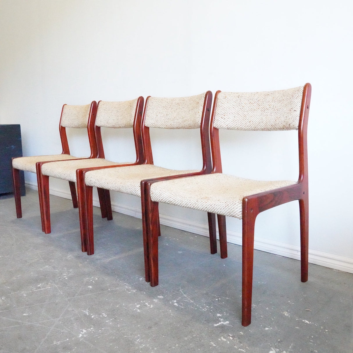 Danish Farso Stolefabrik Rosewood set of 4 Dining Chairs - enliven mart