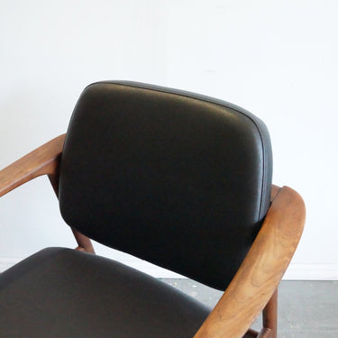 Danish Mid Century Modern Lounge chair by Dux - enliven mart