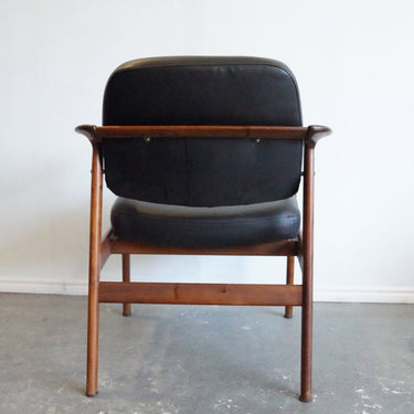 Danish Mid Century Modern Lounge chair by Dux - enliven mart