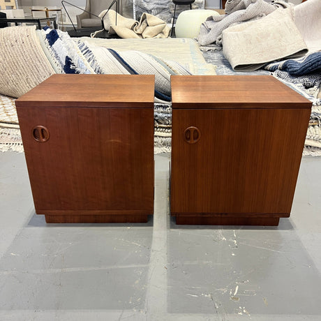 Danish Modern Cube Pair of Side Tables/ Nightstands - enliven mart