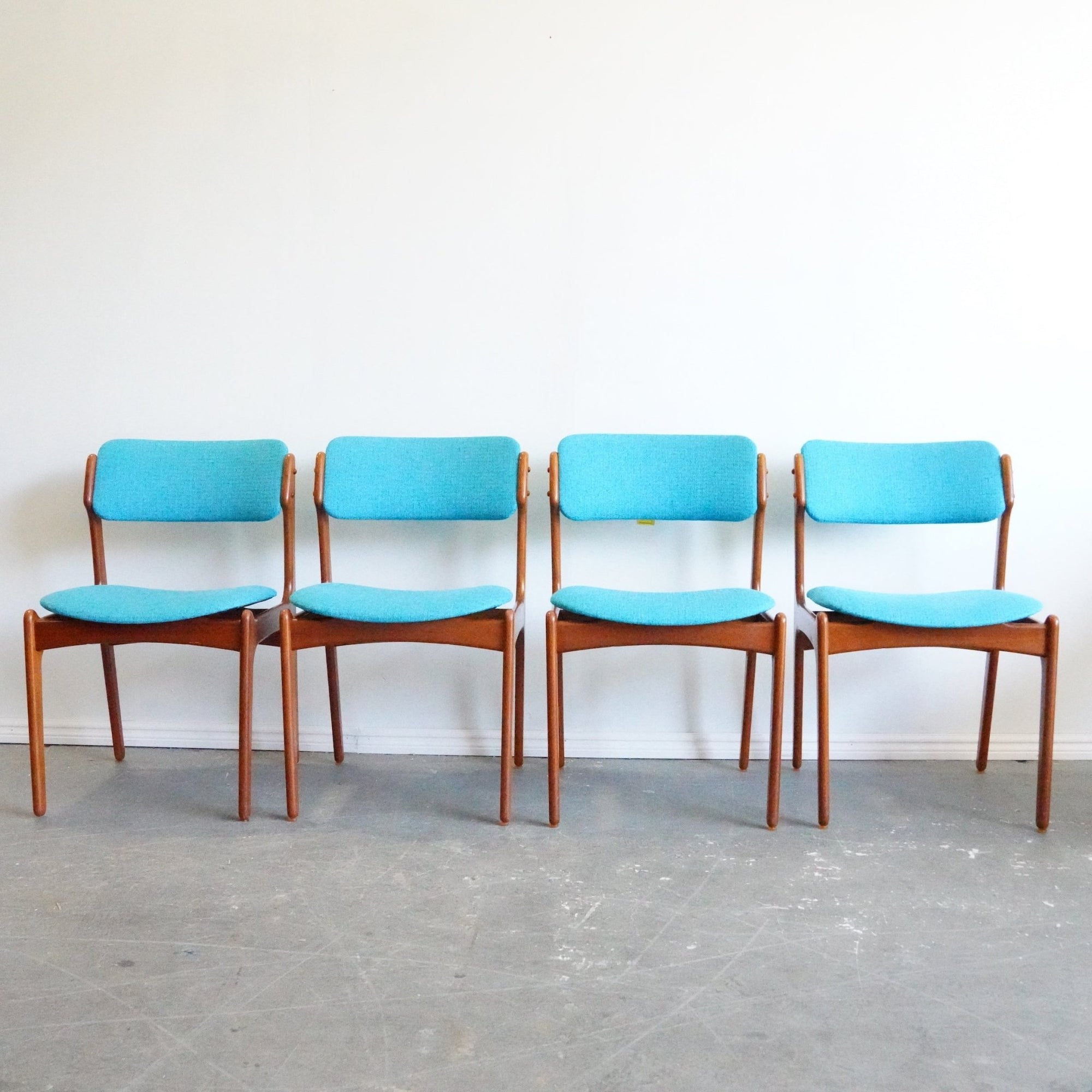Danish set of 4 dinings chairs in teak and blue fabric, Erik BUCH - 1960s - enliven mart
