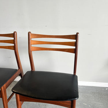 Danish Set of 6 Teakwood Dining Chaisr by Johannes Andersen, 1960s - enliven mart