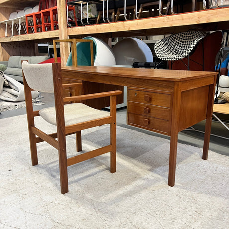 Danish teak Midcentury modern desk by Domino Mobler. - enliven mart