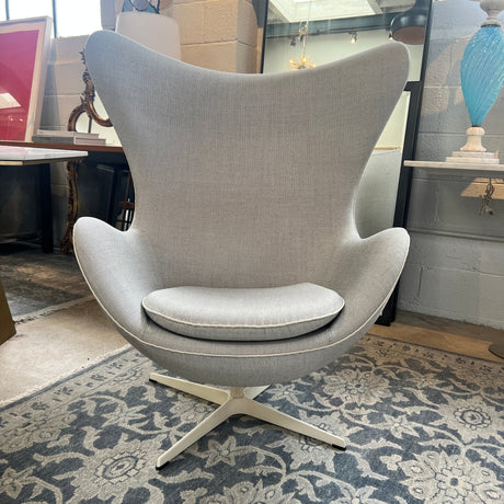 Fritz Hansen Authentic Arne Jacobsen Egg chair by Design Within Reach - enliven mart