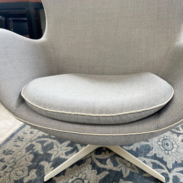 Fritz Hansen Authentic Arne Jacobsen Egg chair by Design Within Reach - enliven mart