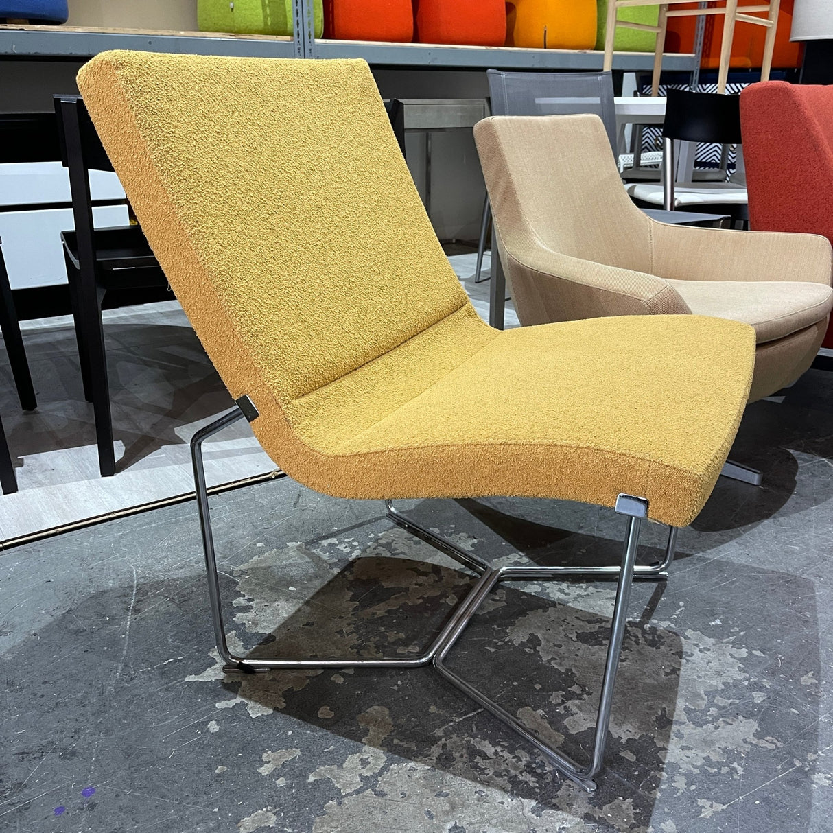 Harter Forum Lounge Chair - enliven mart