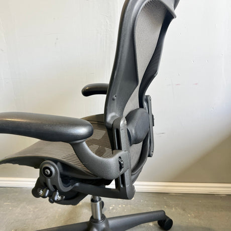 Herman Miller Aeron Size B office chair - enliven mart