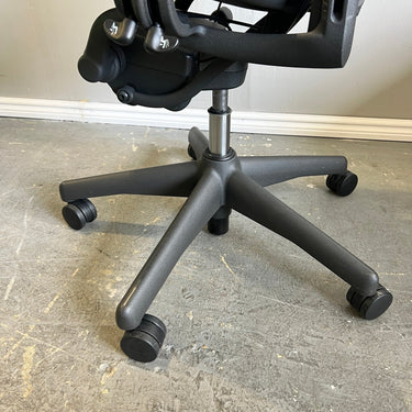 Herman Miller Aeron Size B office chair - enliven mart