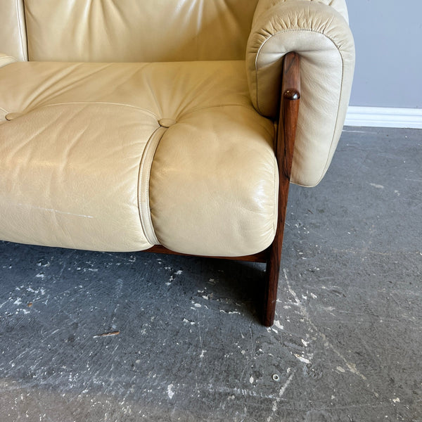 Vintage Tufted Leather Sofa and 2 lounge chairs by Kalustekiila - enliven mart